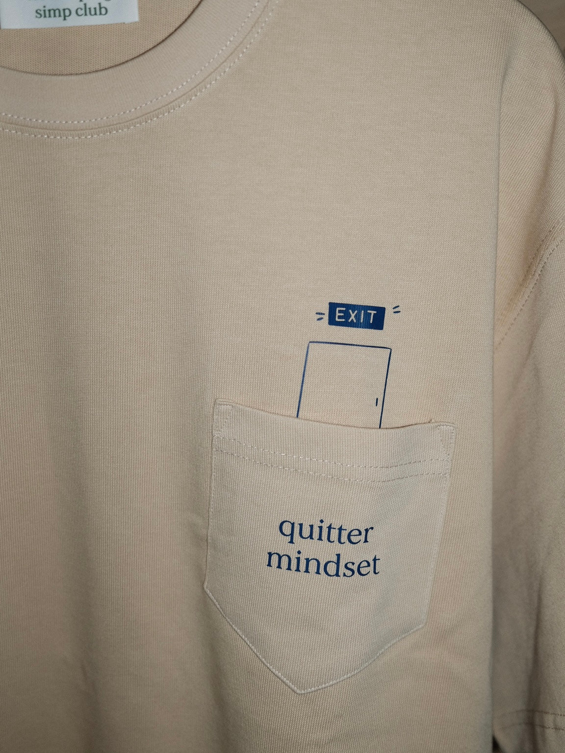 Quitter mindset T-shirt - exiting